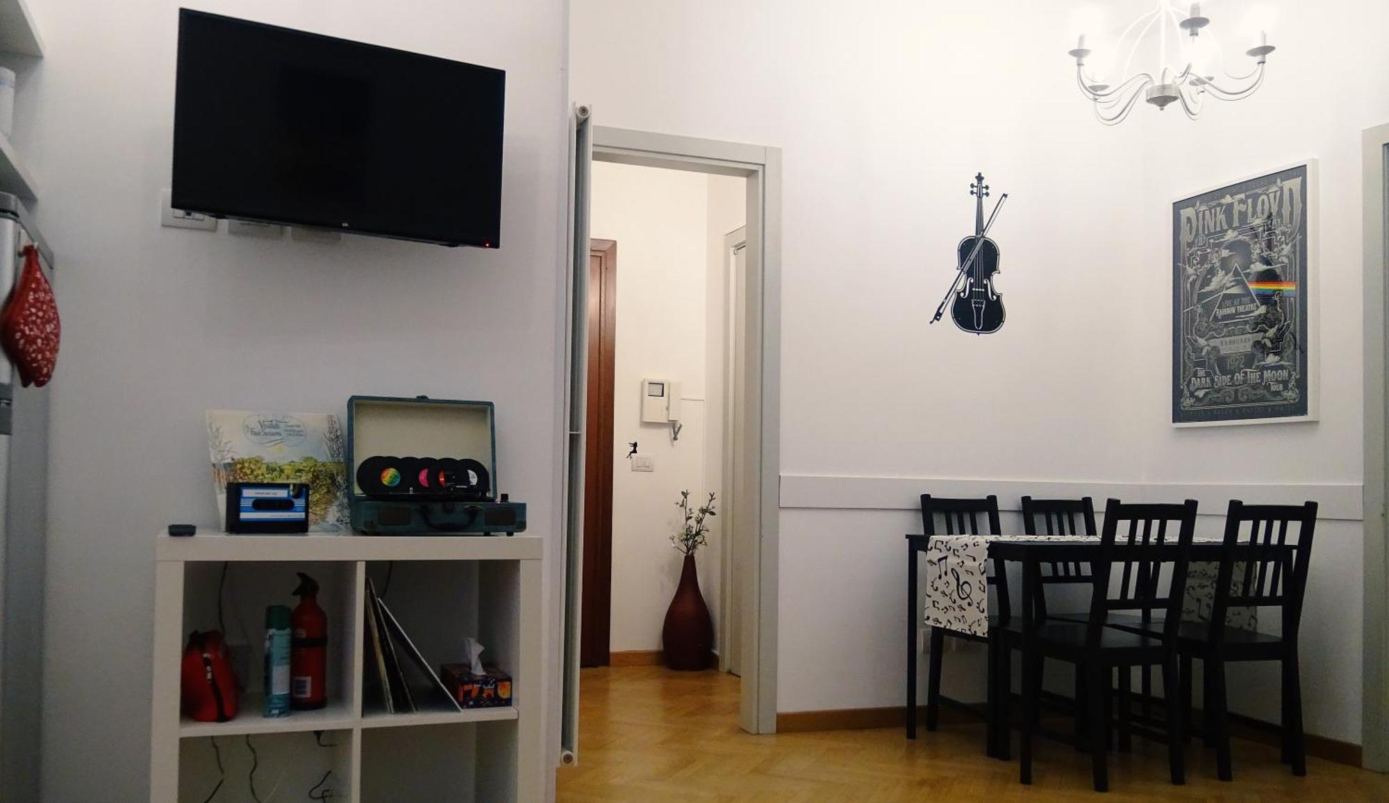 Music House - Metro M4 - Linate - Citta Studi Apartment มิลาน ภายนอก รูปภาพ